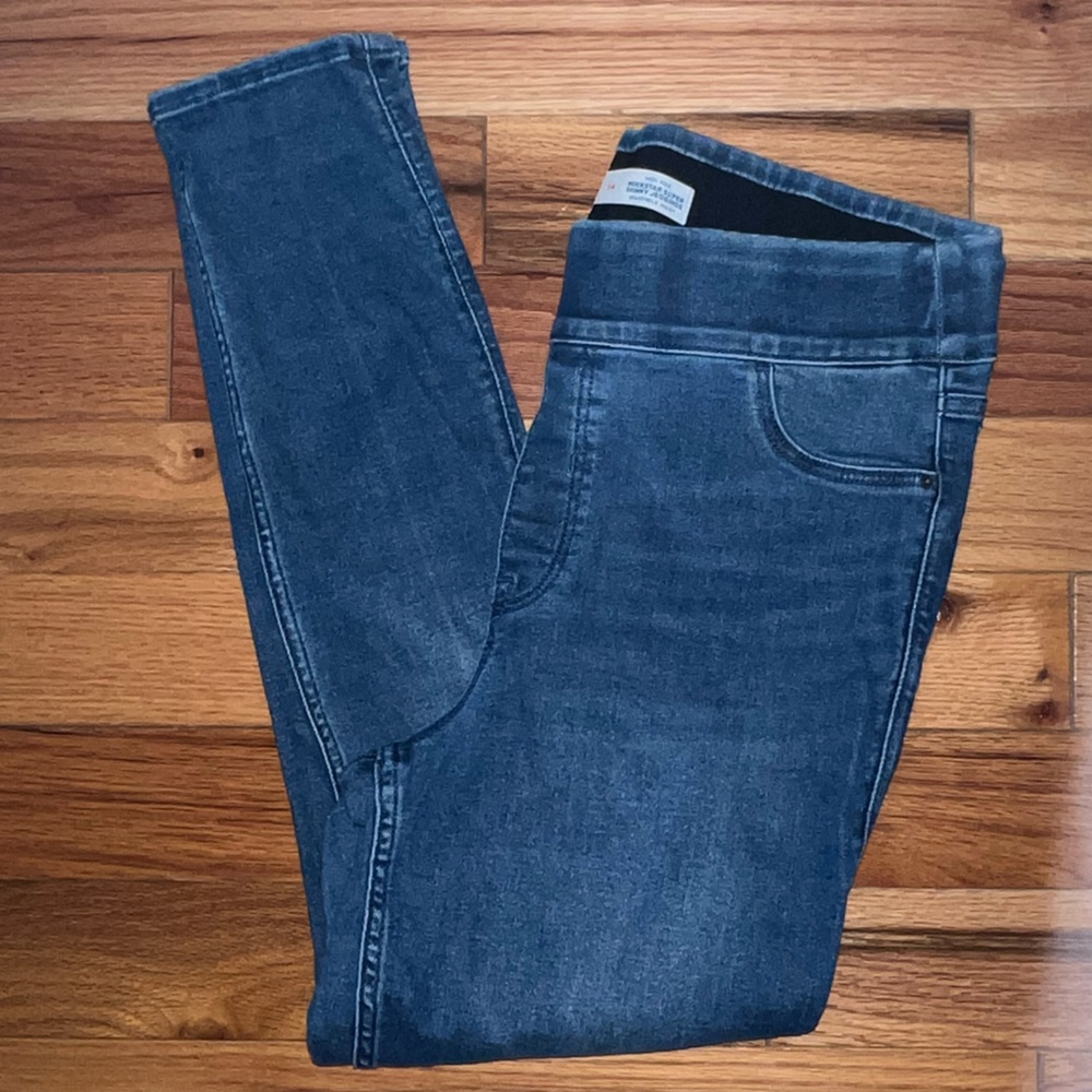 Old Navy Rockstar Super Skinny Jeggings